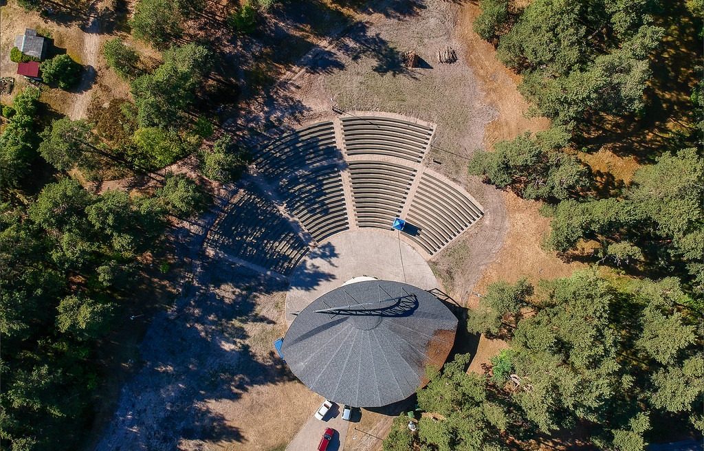 Bird's eye view of the The impressive Jegerlejas stage in Mersrags