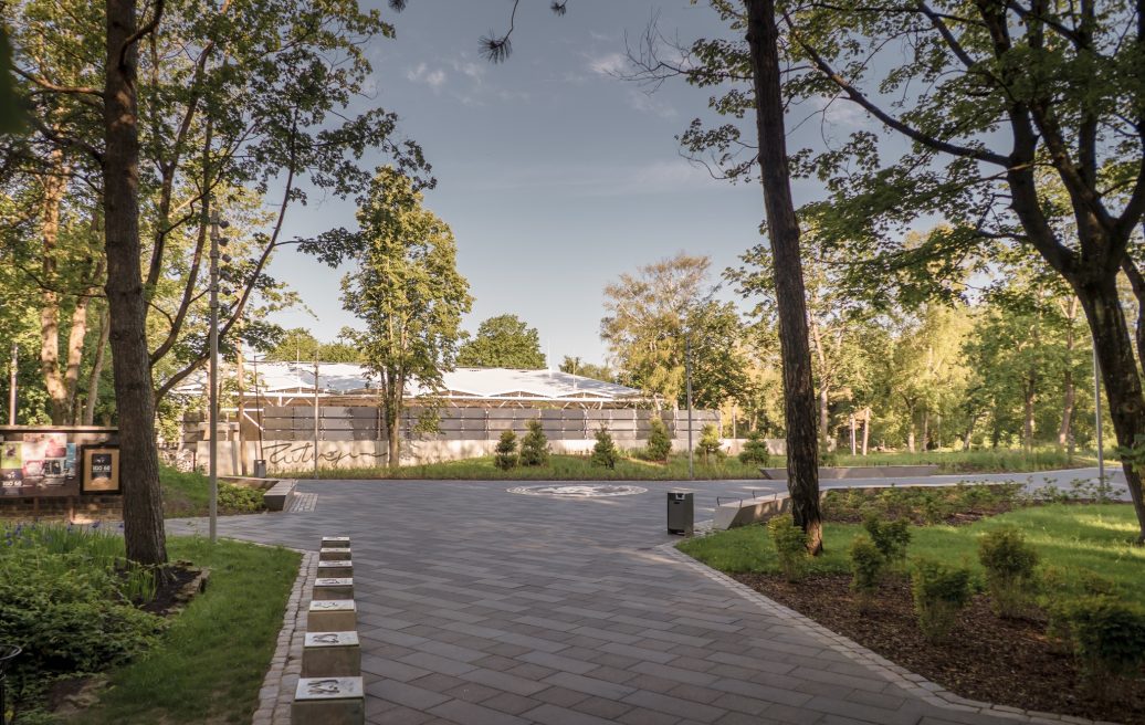 The Pūt, vējiņi! Concert Garden view from the park before the entrance