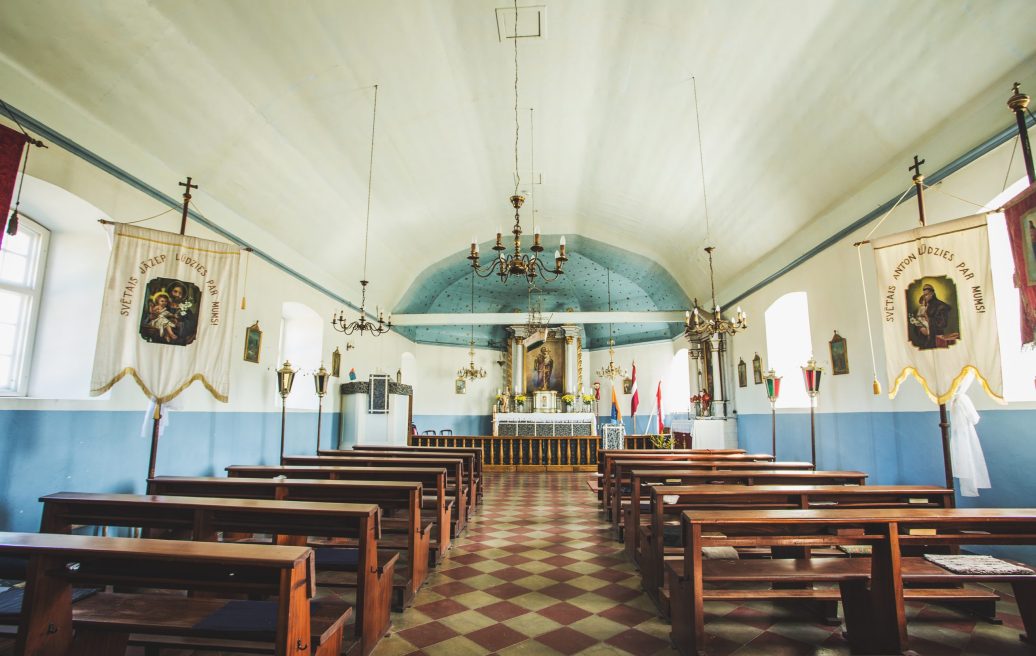 The altar of Jūrkalne Roman Catholic Church