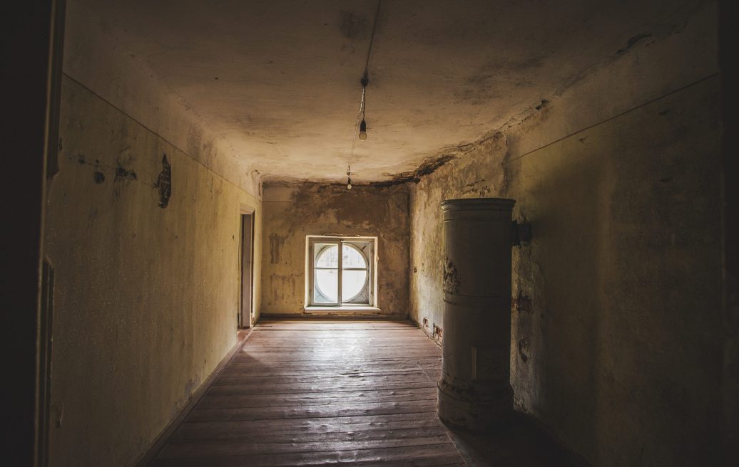 Stamerien Palace room before restoration