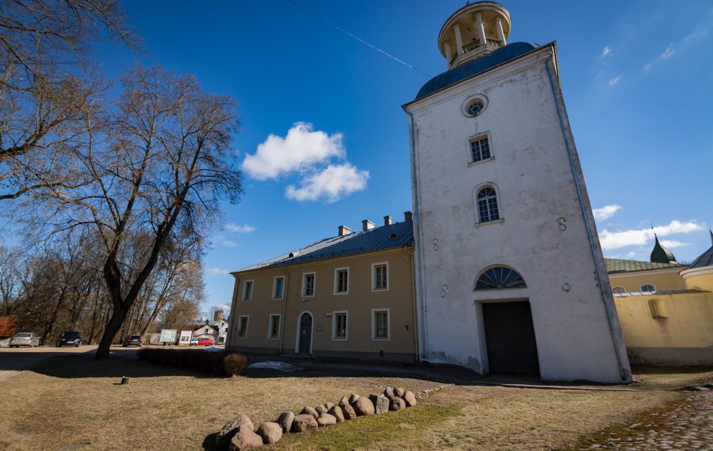 Krustpils castle tower before reconstruction