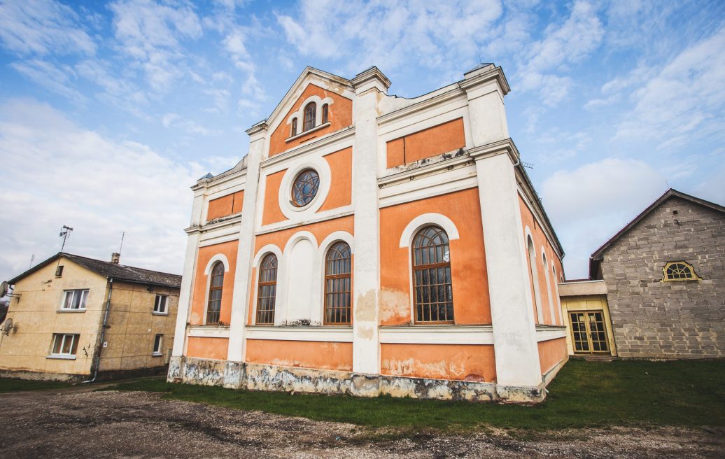 Sabile Makslas Culture and Tourism Center before renovation