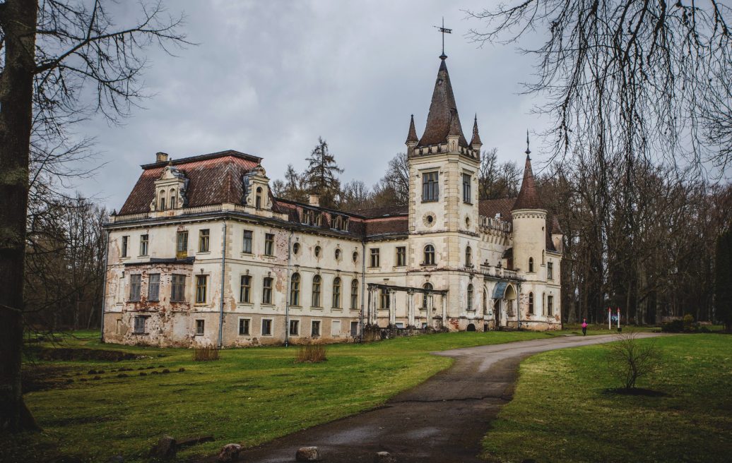 Stamerien Palace building before restoration