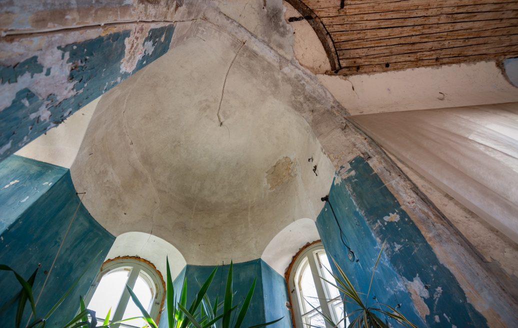 Defects in the ceiling of Krustpils Palace before reconstruction