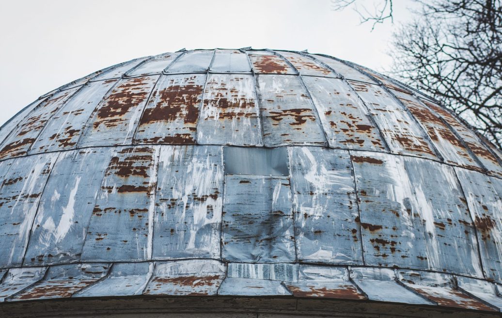 The roof of the Vietinghoff Family mausoleum before reconstruction