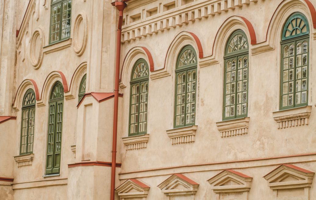 Exterior of Preiļi manor with green window panes