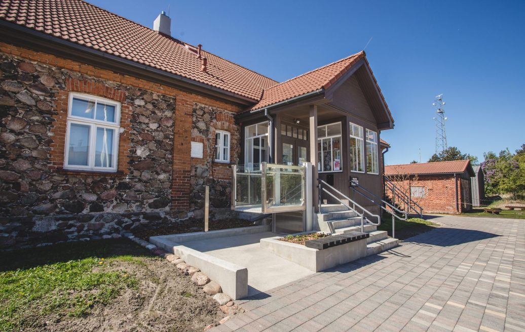 Loča House in The Pāvilosta Flood Protection Structure – Promenade