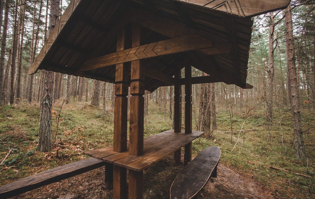 Bernātu nature trail resting area for visitors, picnic area