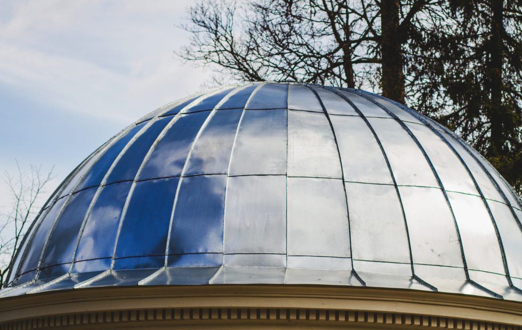 Close-up of the oak roof of the Vietinghoff Family mausoleum