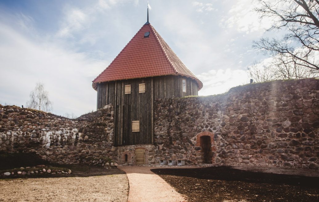 The South Tower of the Alūksne Castle Ruins in the foreground