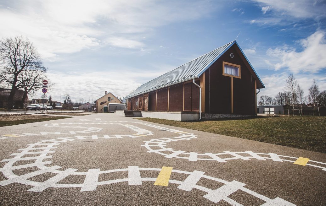 Painting of train tracks outside the Alūksne Station Barn