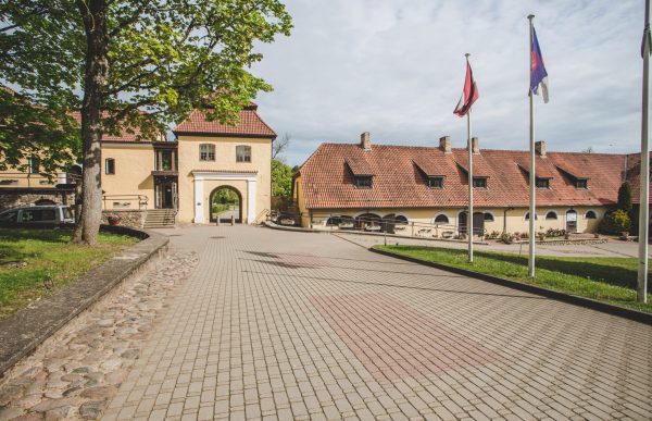 The Šlokenbeka Manor Ensemble with Flags