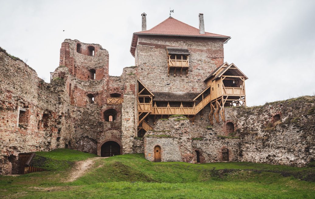 Bauskas castle view from the yard